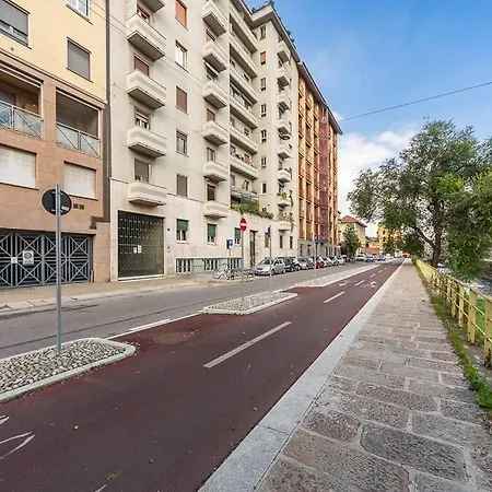 アパート Navigli-naba Metro Romolo, Canal View